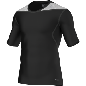 Koszulka TechFit Base Adidas czarna z krótkim rękawem 