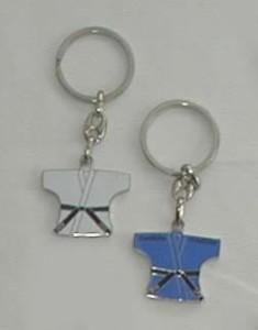 BRELOK METALOWY - KIMONO BIAŁO-NIEBIESKIE